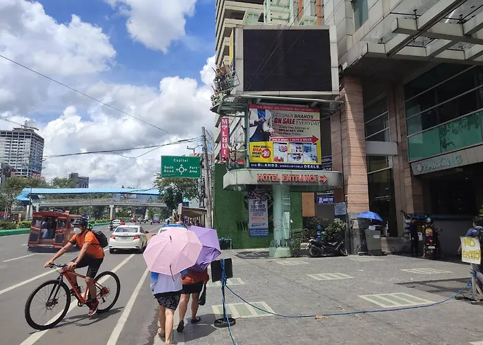 Luxury On Of The World Sinulog Panorama